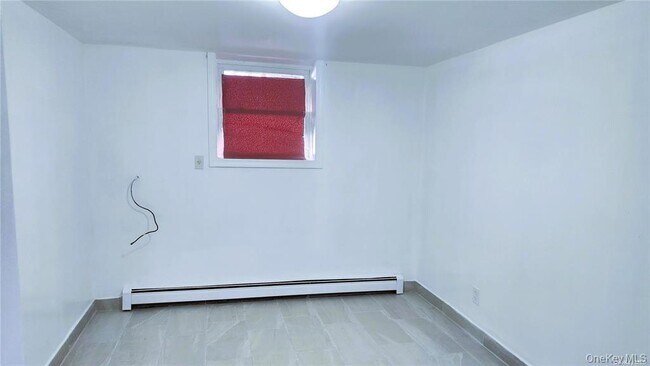 Building Photo - 147-01 Brookville Blvd