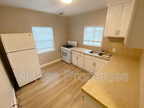 Building Photo - 4175 Euclid Ave