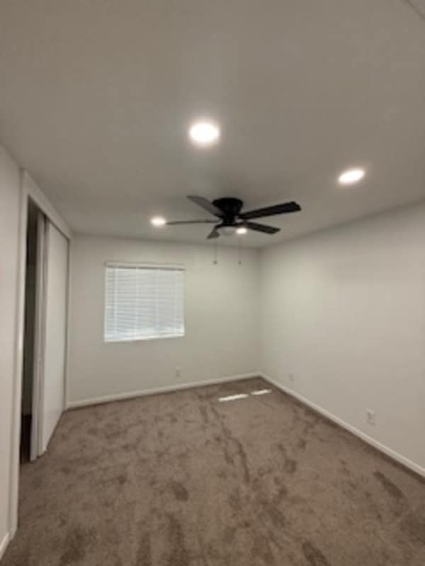 Building Photo - 640 Vista Del Monte