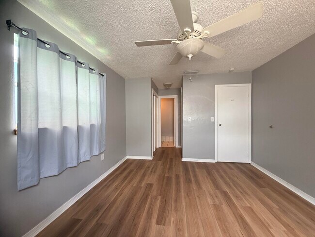 Building Photo - 8381 NW 28th Pl