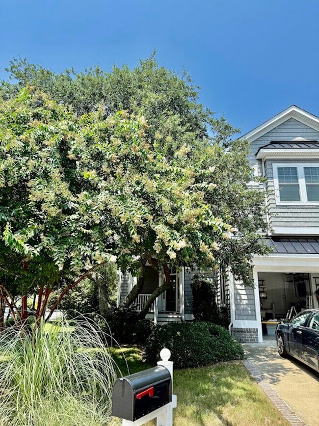 Building Photo - 4 bedroom Ocean Park Single Family