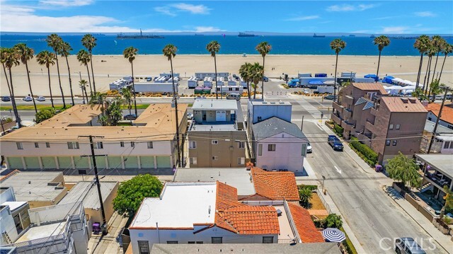 Building Photo - 26 La Verne Ave