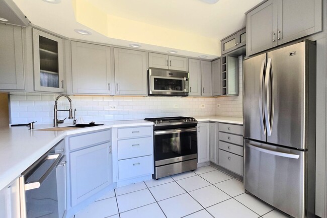 Building Photo - 640 Chip Ct