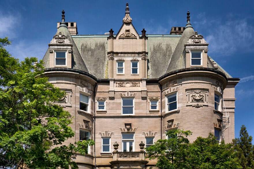 Building Photo - 1901 Connecticut Ave NW