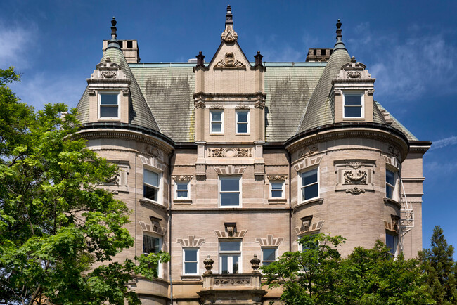 Building Photo - 1901 Connecticut Ave NW