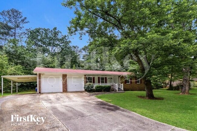 Building Photo - 111 Elizabeth Way