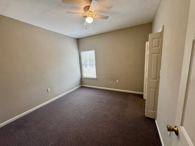 Building Photo - 2008 Marvin Ave