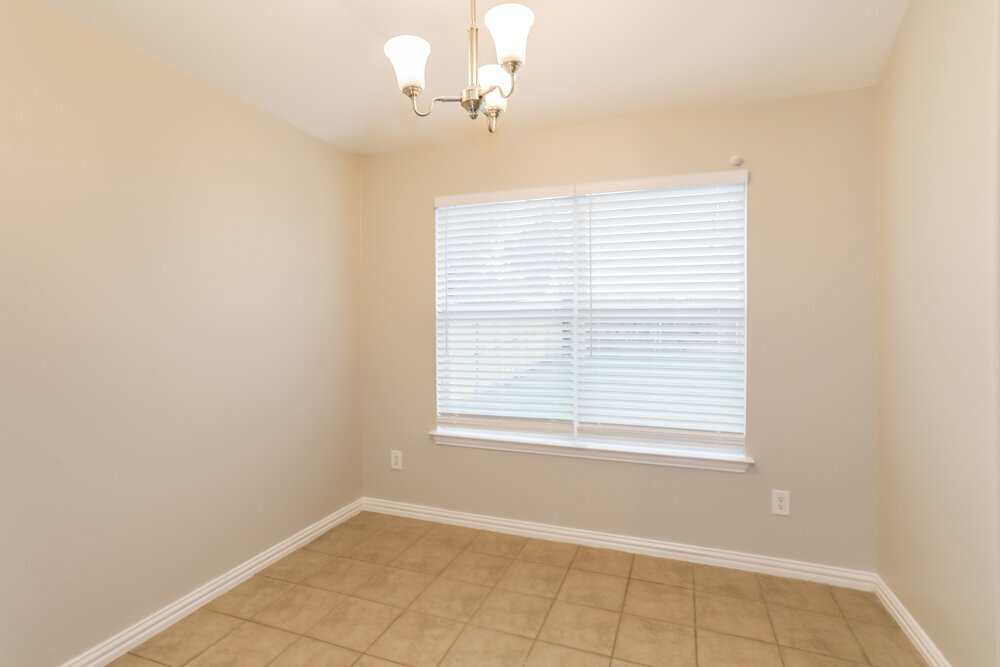 Building Photo - 713 Cedar Cove Dr