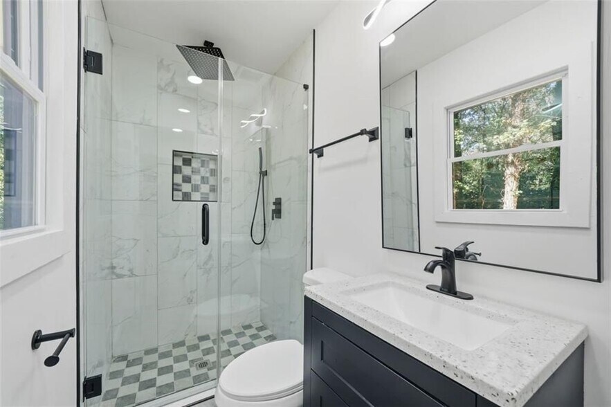 Building Photo - 3920 Wedgefield Cir