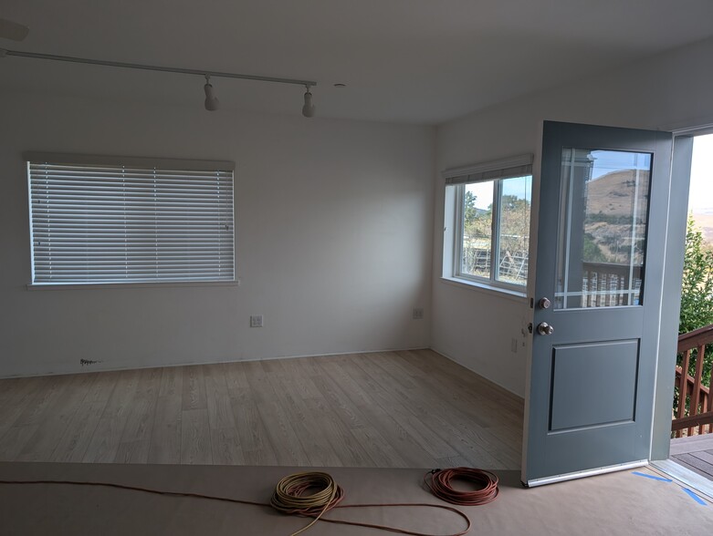 Building Photo - 20535 Rome Dr