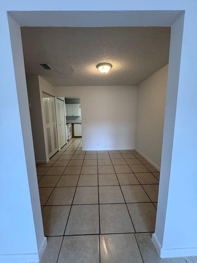 Building Photo - 10551 NW 45th St