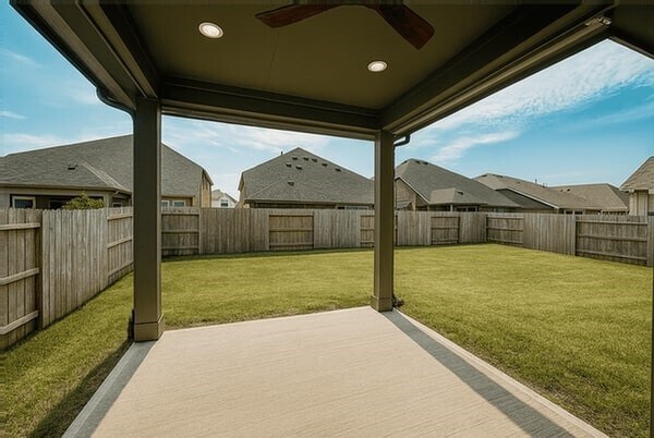 Building Photo - 10292 Bayou Oaks Dr