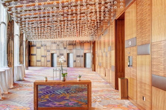 Building Photo - Waldorf Astoria 3501-Strip/City/Mtn Views ...