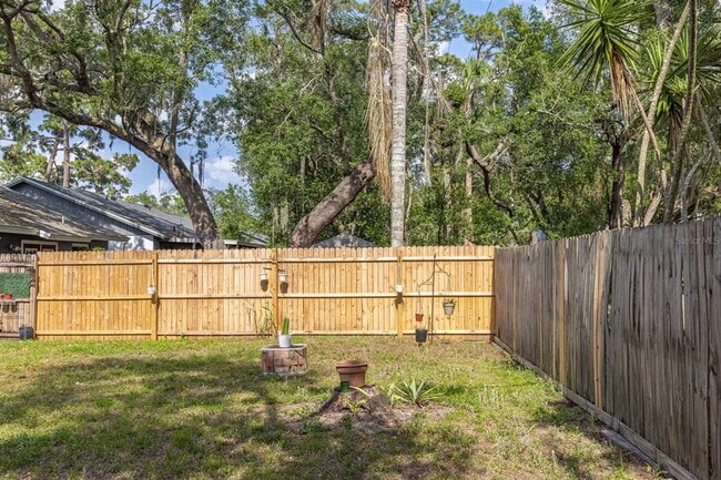 Building Photo - 12102 Walden Woods Dr