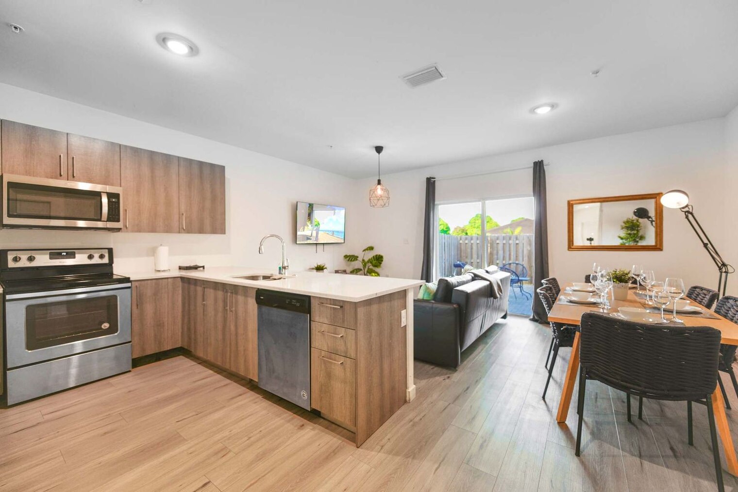 Building Photo - 171 NW 158th St