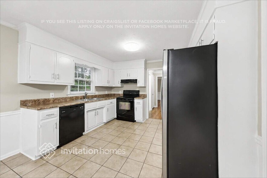 Building Photo - 201 Hambridge Ct