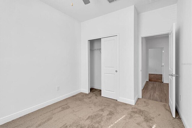 Building Photo - 9967 Red Bay Lp