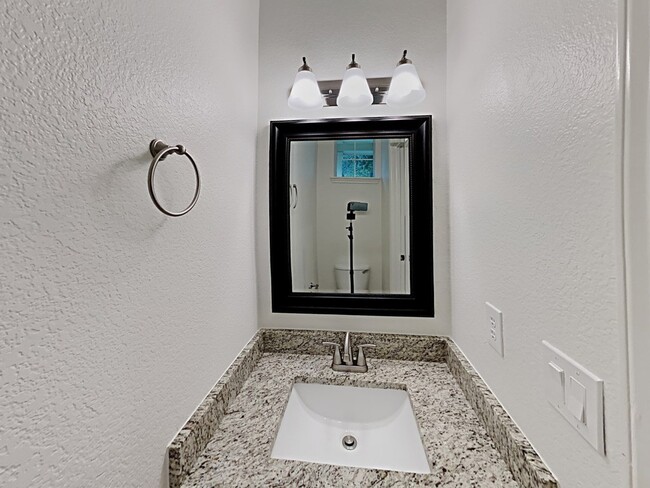 Building Photo - 26139 Flinton Dr