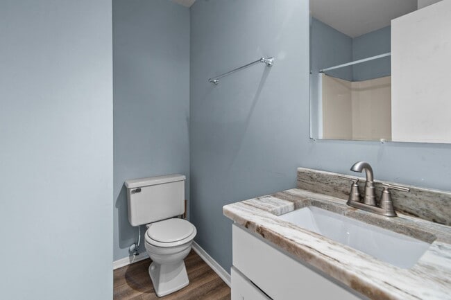 Building Photo - Virginia Beach End-Unit Townhome