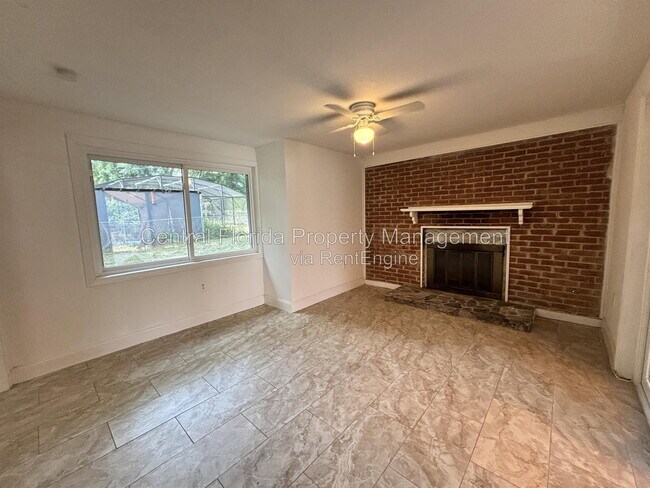Building Photo - 4606 Meadowbrook Ave