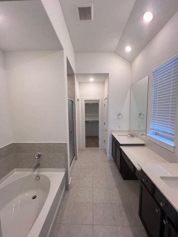 Building Photo - 6145 Teodoro Bend