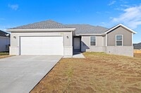 Building Photo - Newly Built 4 Bedroom Rental in Republic!