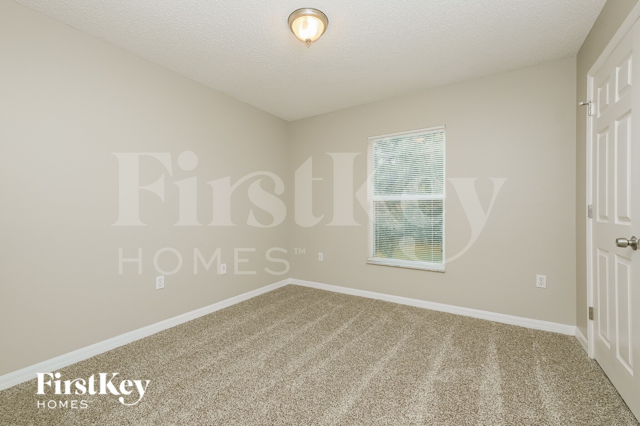 Building Photo - 6430 Gondola Dr