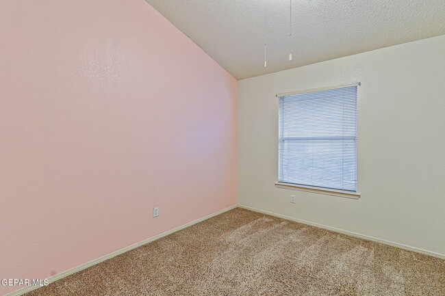Building Photo - 12372 Golden Sun Dr