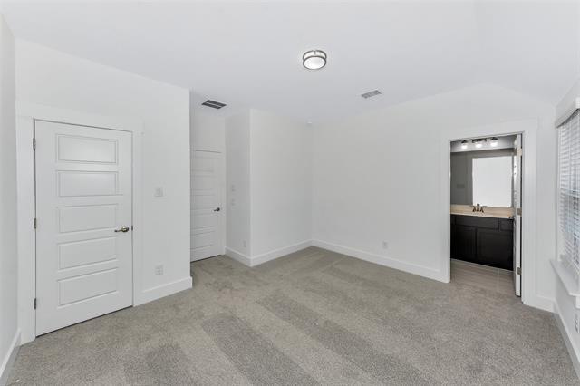 Building Photo - 17229 Oxborough Dr