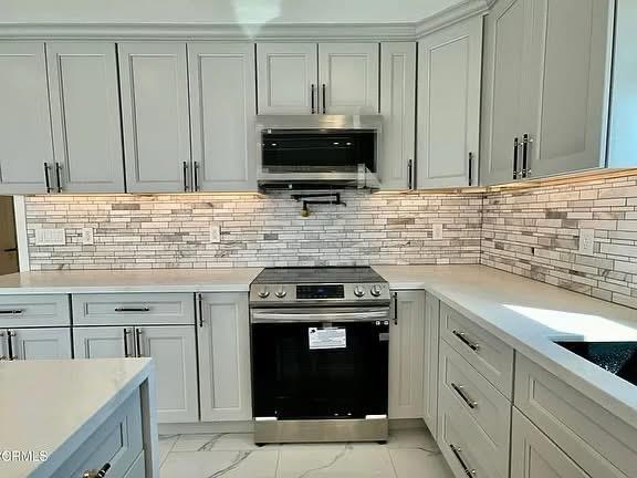 Building Photo - 17807 San Fernando Mission Blvd