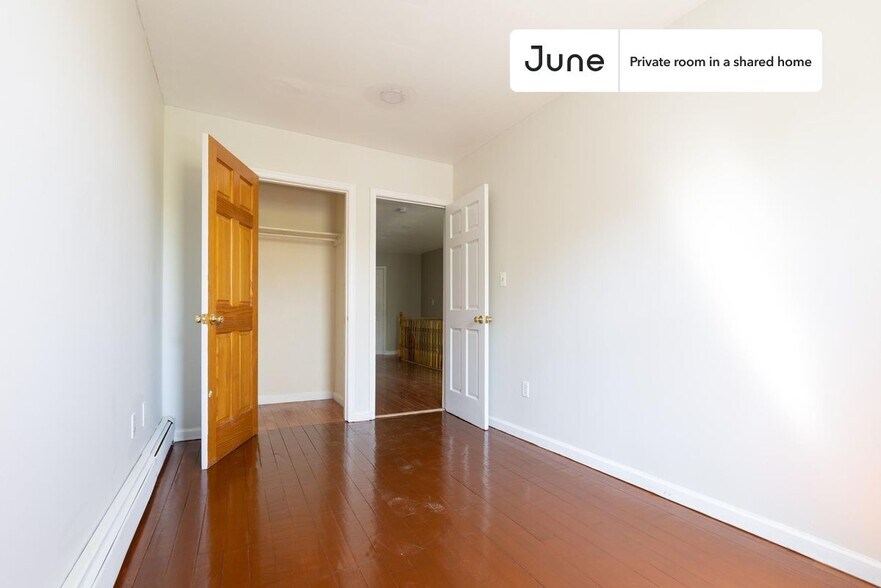 Building Photo - Room in Shared 4 bed/3 bath home in Fort Greene