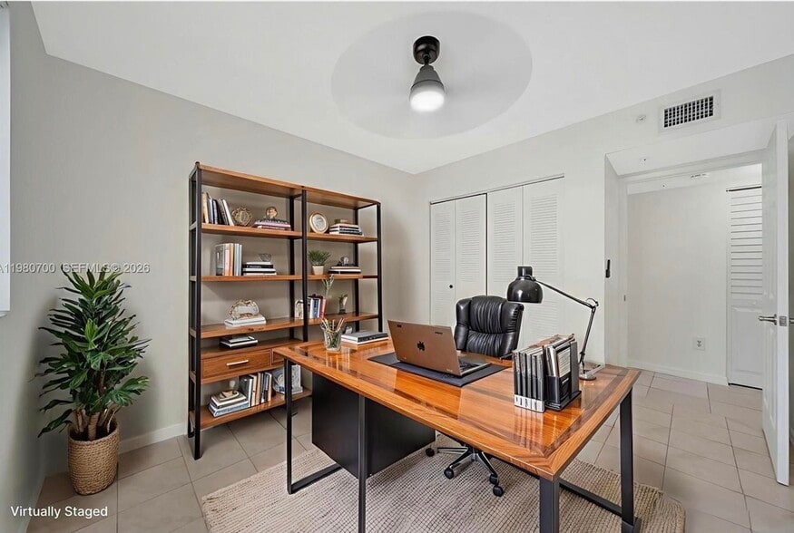 Building Photo - 2620 S University Dr