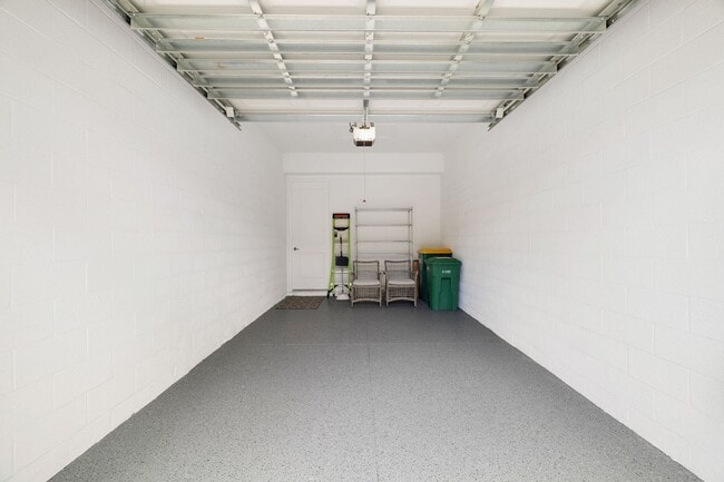 Building Photo - 2-Bed First Floor Home Rental In Gated Community With Amenities