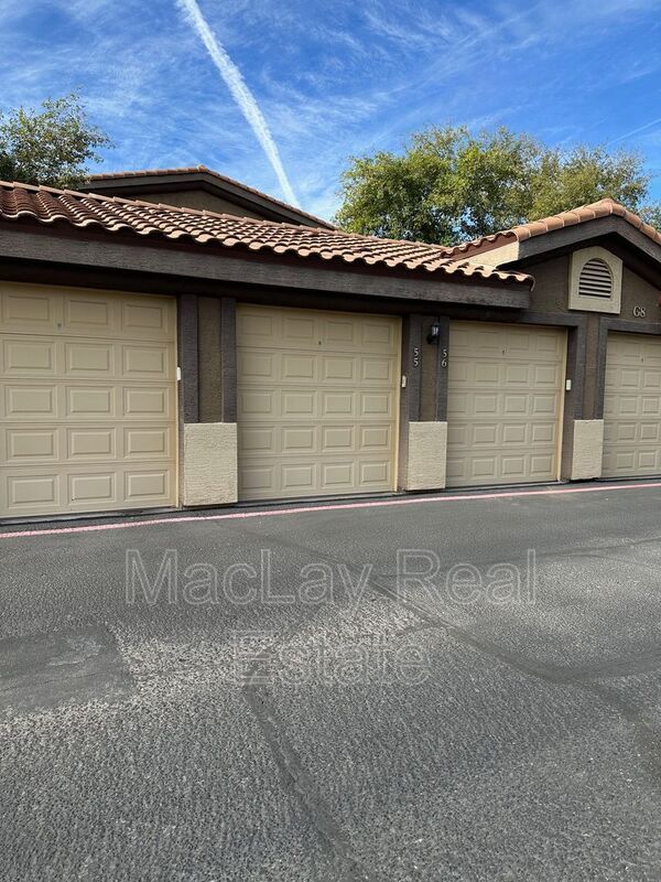 Building Photo - 10136 E Southern Ave