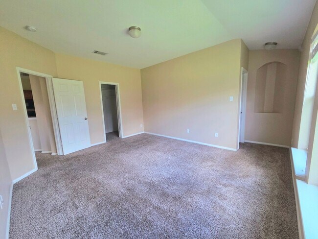 Building Photo - 4 Bed/ 2 Bath in Killeen TX