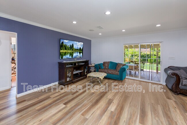 Building Photo - 19422 Welby Way