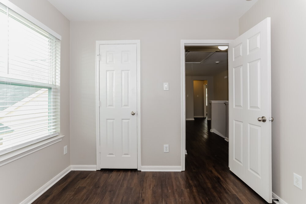 Building Photo - 13042 Rose Landing Dr