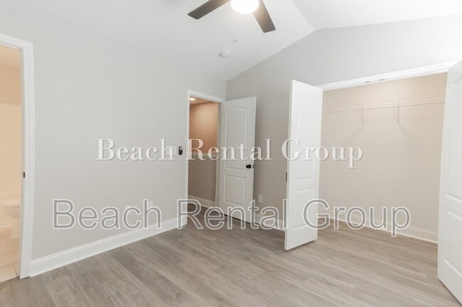 Building Photo - 773 Moen Pl