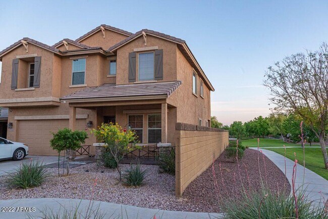 Primary Photo - 2115 W Le Marche Ave