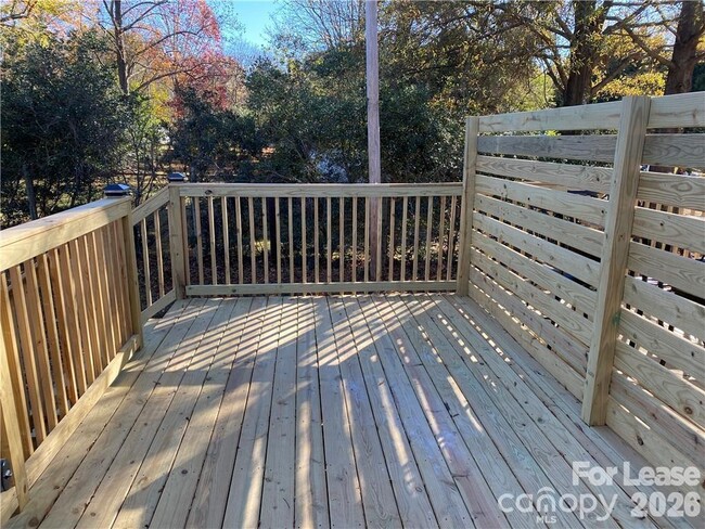 Building Photo - 19716 Smith Cir