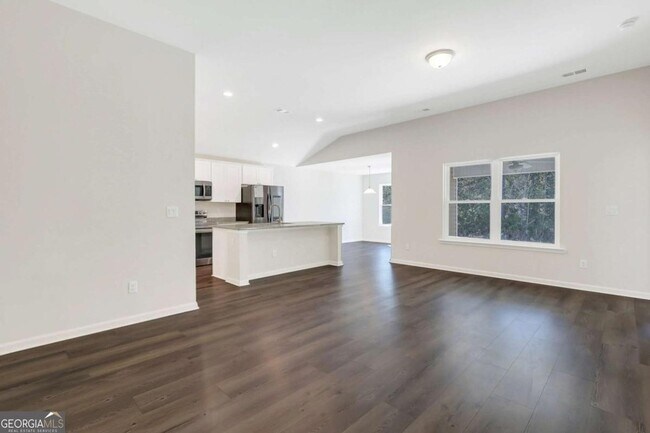 Building Photo - 56 Hayden Dr