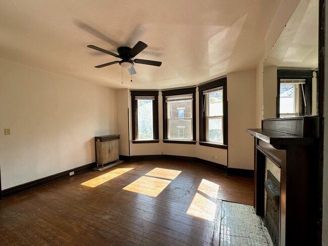 Building Photo - 301 W McMillan St