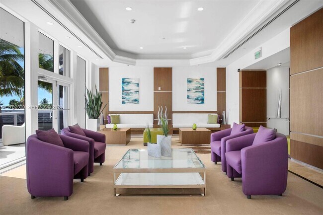 Building Photo - 4775 Collins Ave