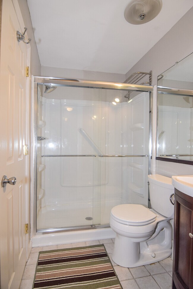 Building Photo - 7880 Champion Way