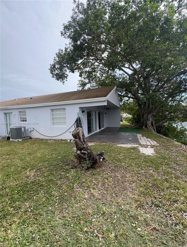 Building Photo - 14964 SW 74th Terrace