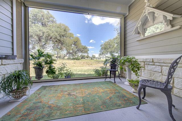 Building Photo - 108 Charming Redbud Ln