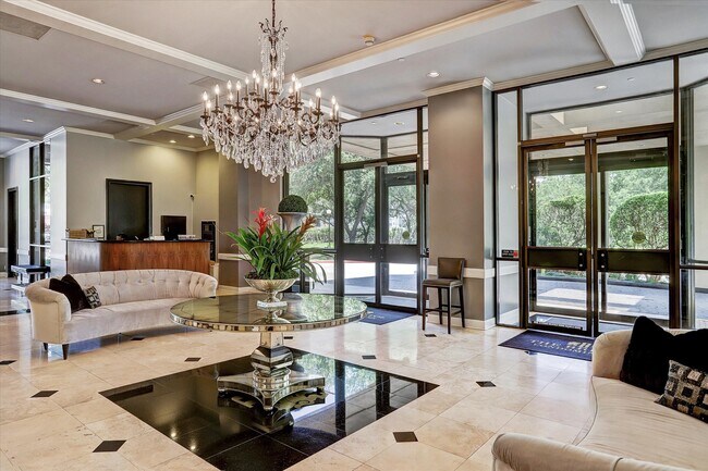 Building Photo - 3350 McCue Rd