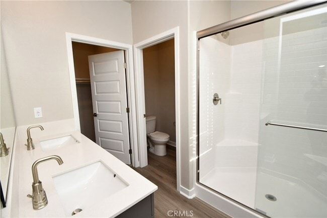 Building Photo - 1487 Skyline Ln