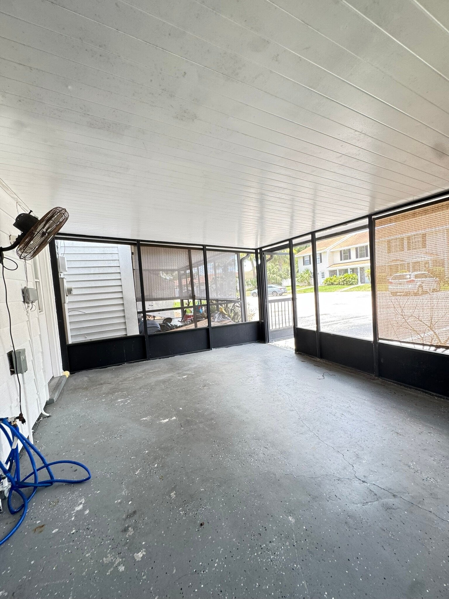 Building Photo - 1413 Manor Dr NE