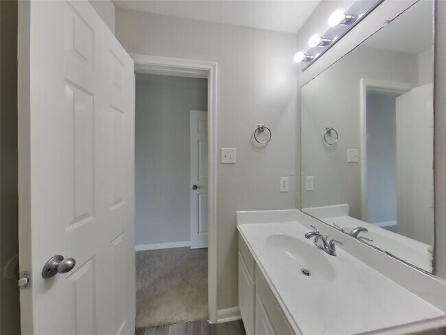 Building Photo - 4111 Wayside Stream Ln